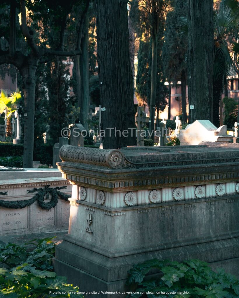 Luoghi insoliti di Roma: cimitero acattolico