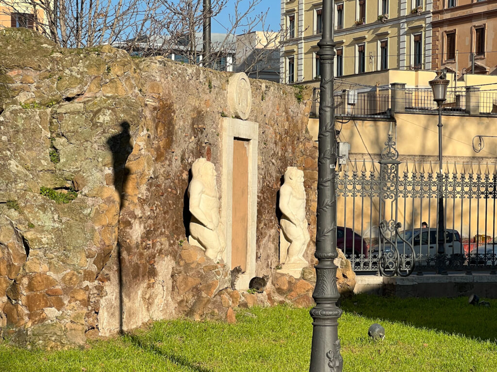 luoghi pi&ugrave; spaventosi di roma: porta magica