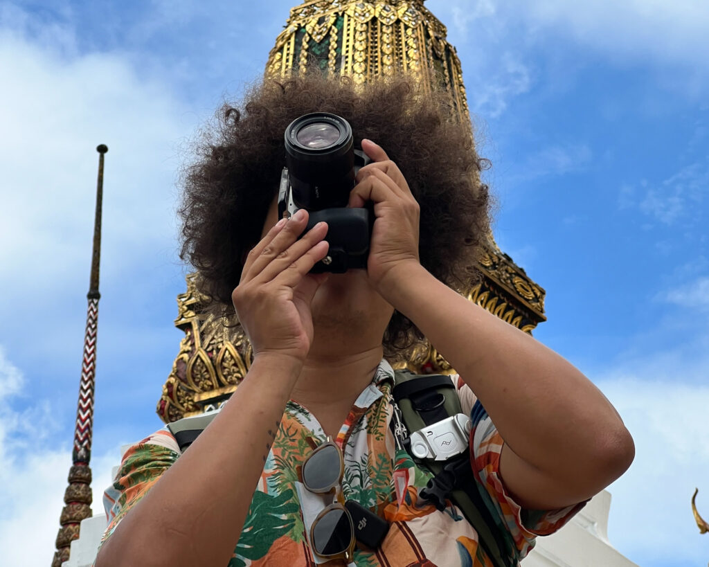 cose da non fare in Thailandia: fare foto inopportune