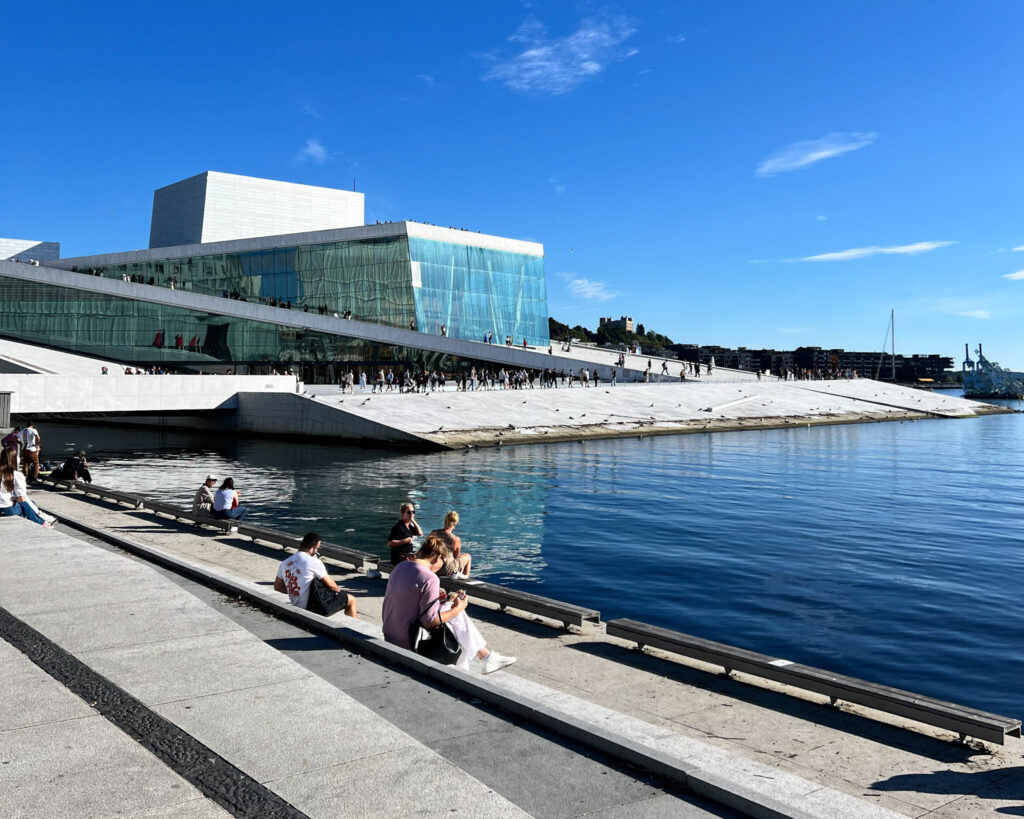 cosa vedere a oslo in 3 giorni: opera house