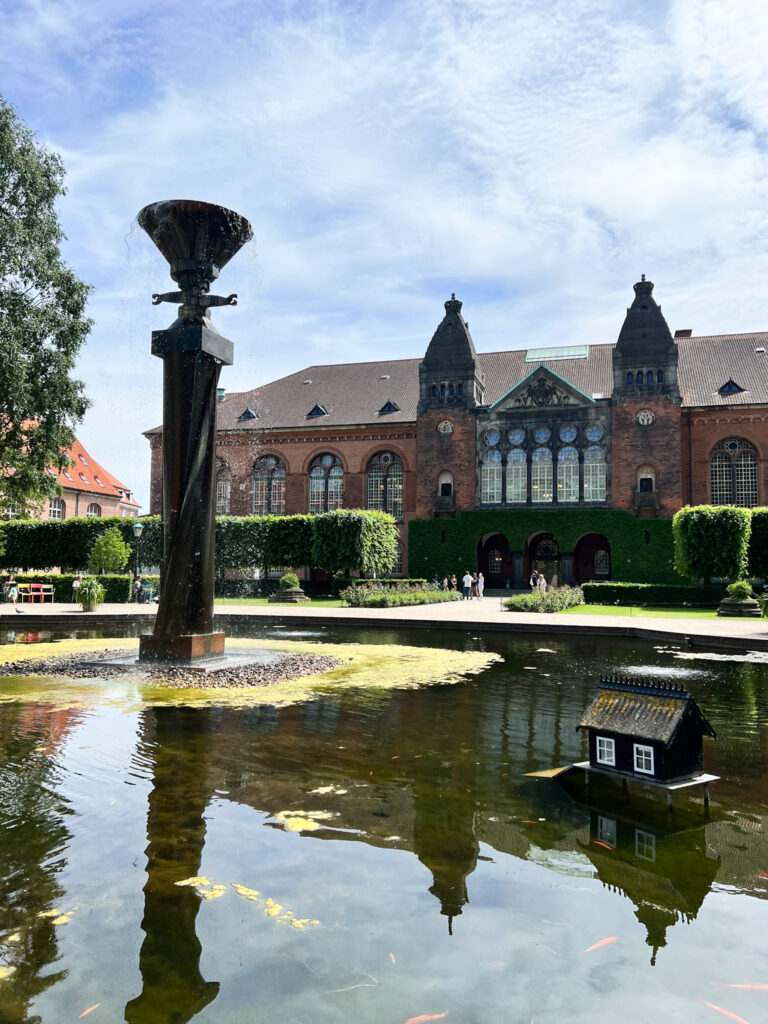 cosa vedere a copenaghen in 3 giorni_giardini libreria reale
