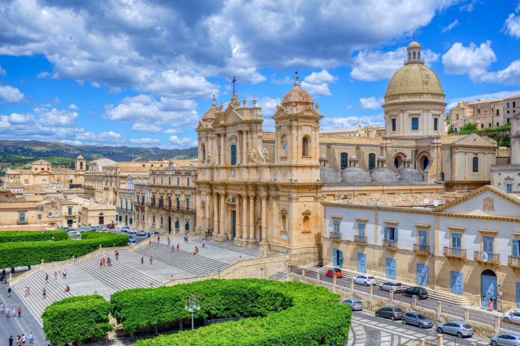 cosa visitare in sicilia orientale: itinerario tappa per tappa e domande frequenti