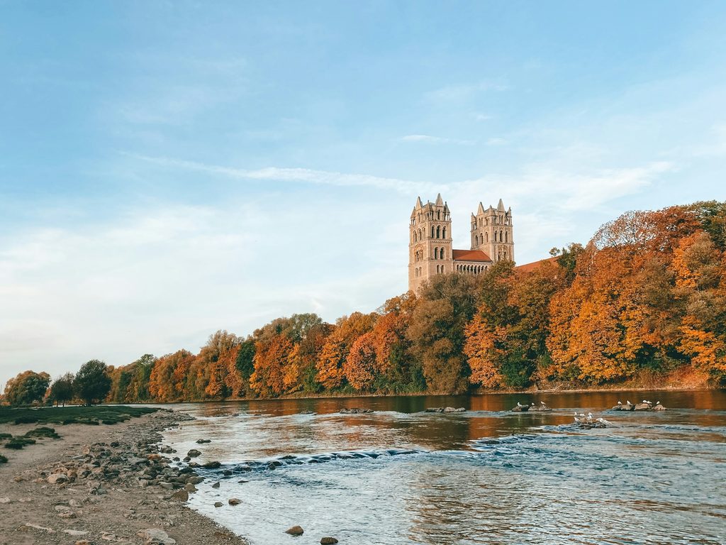 Cosa vedere a Monaco di Baviera: fiume Isar